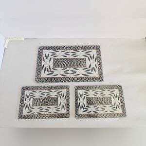 Temptations Old World Black Confetti glass cutting mats/trivets Set of 3